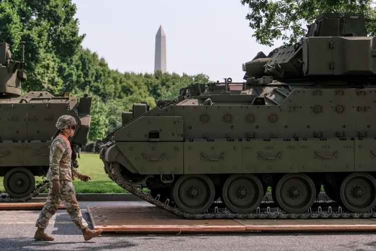 White House wants veterans to replace immigrant truckers